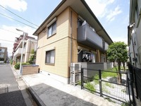 外観:閑静な住宅街ですので、落ち着いてお住まいいただけます♪